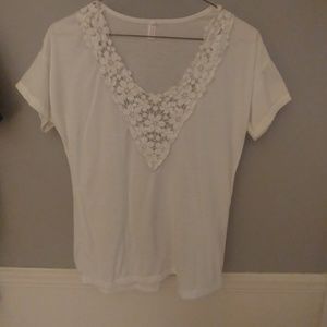 White tee